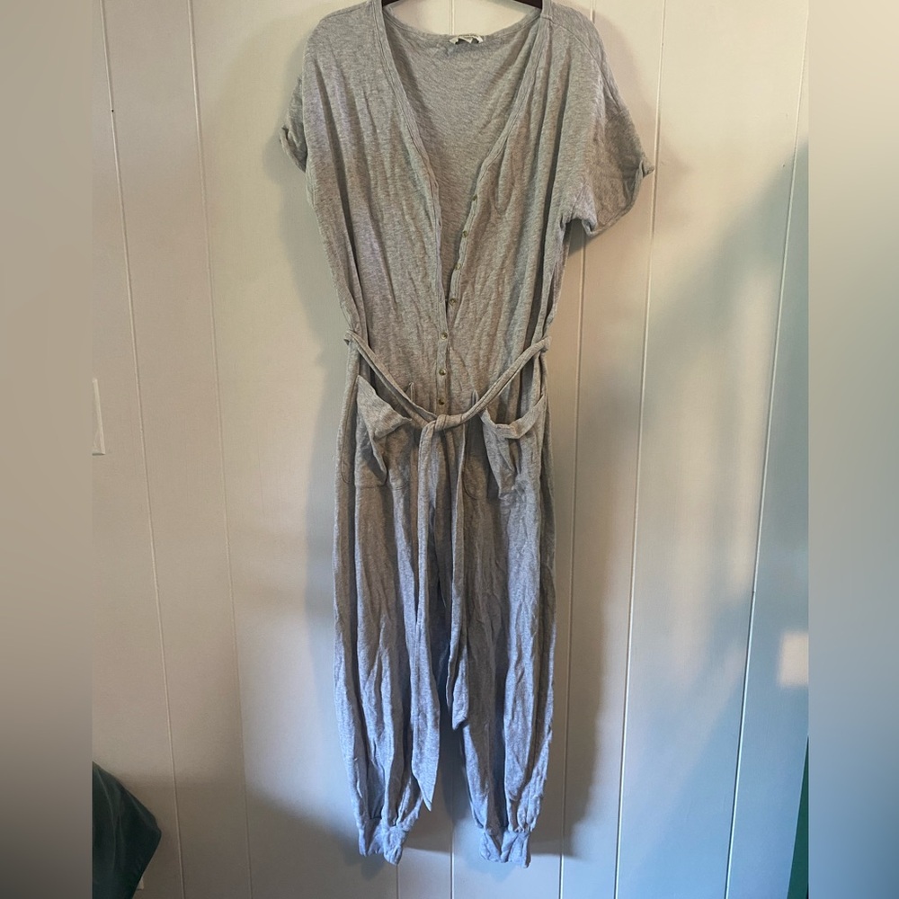 Gray Button-Down Women's jumpsuit